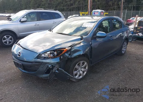 2011 Mazda Mazda3 I Sport z USA, uszkodzony, nr VIN JM1BL1UG3B1482506